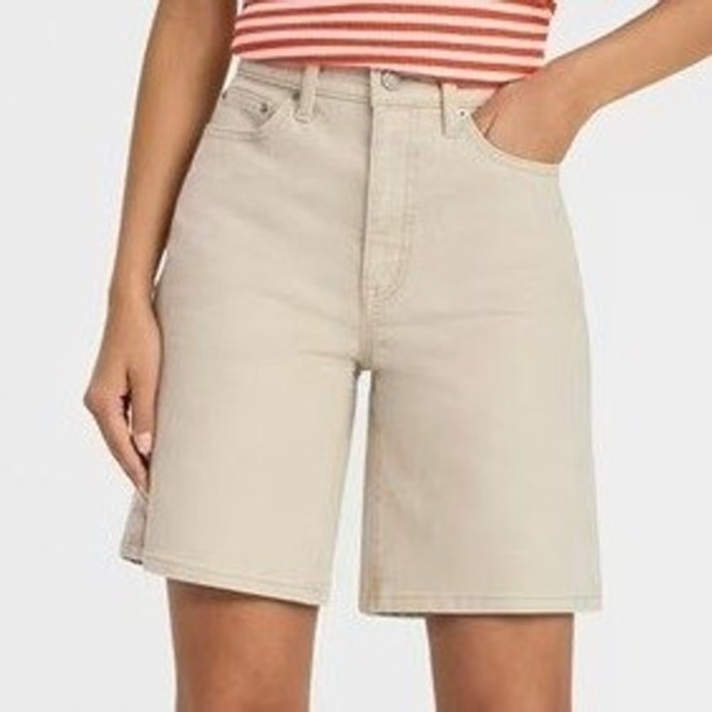 TIME AND TRU High Rise Denim Bermuda Shorts Sz 10 Tan Wash Khaki Jean Jorts NWT